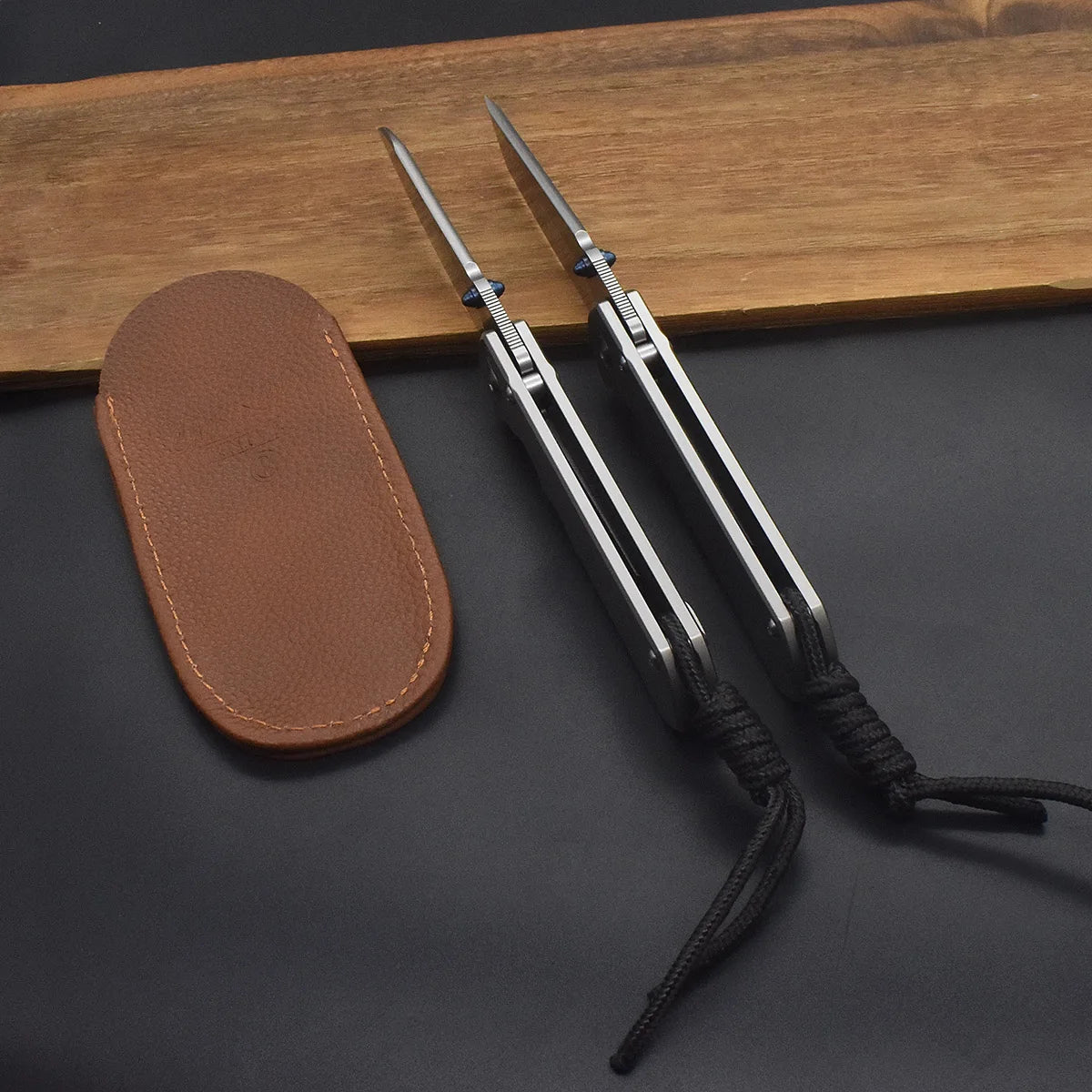 Titanium Alloy Outdoor Camping Knife
