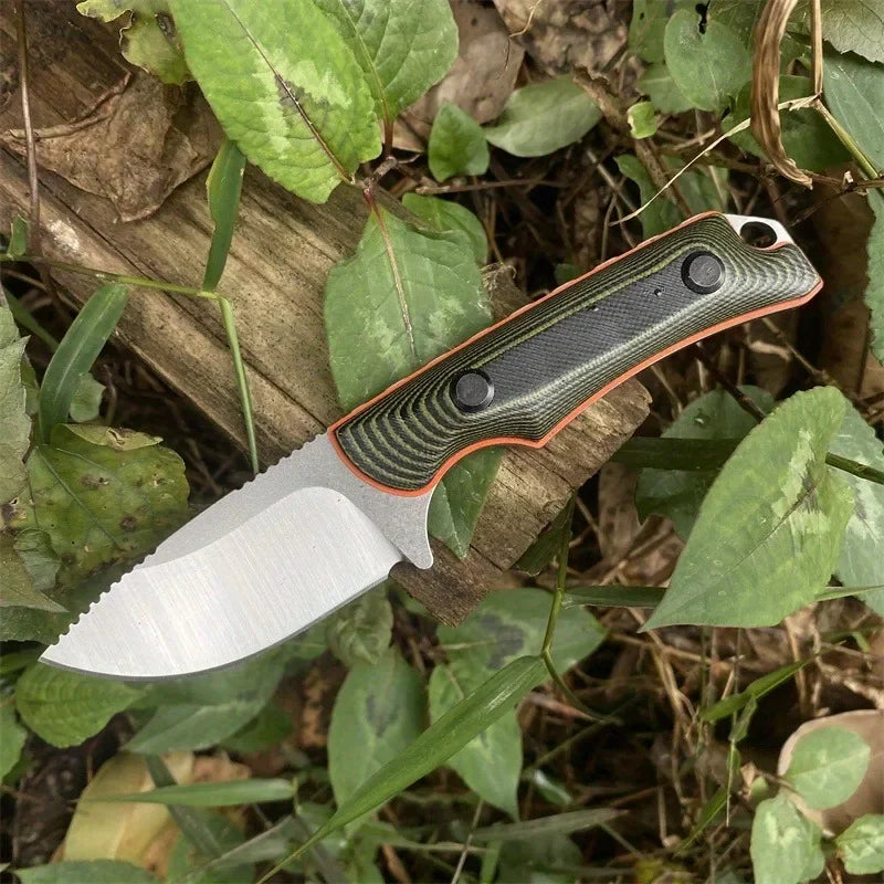 Self-defense EDC with Sheath Knives