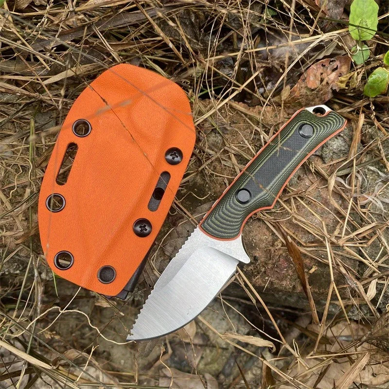 Self-defense EDC with Sheath Knives